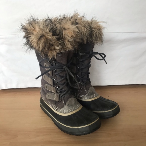 SOREL JOAN OF ARCTIC BOOTS